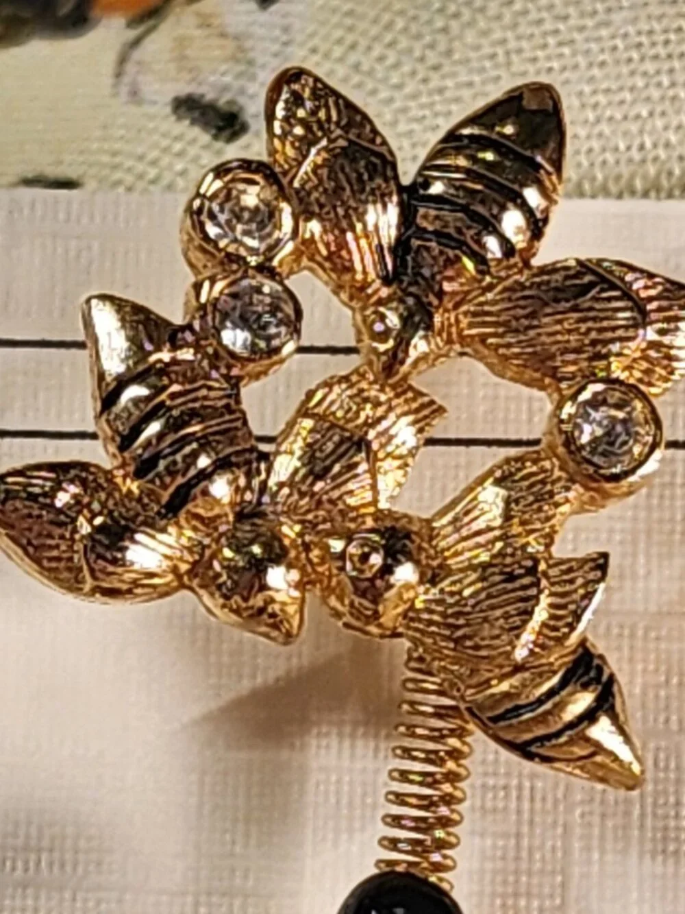 VINTAGE Honey-Loving Bear Gold-Tone Brooch With Rhinestones & Bees On a Spring